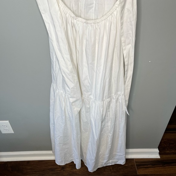 Abercrombie & Fitch Poplin Bow Back Tiered Maxi - White - Picture 10 of 13